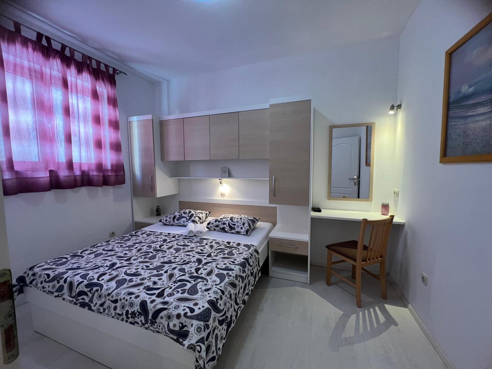 Story Appartement Baška Voda Buitenkant foto