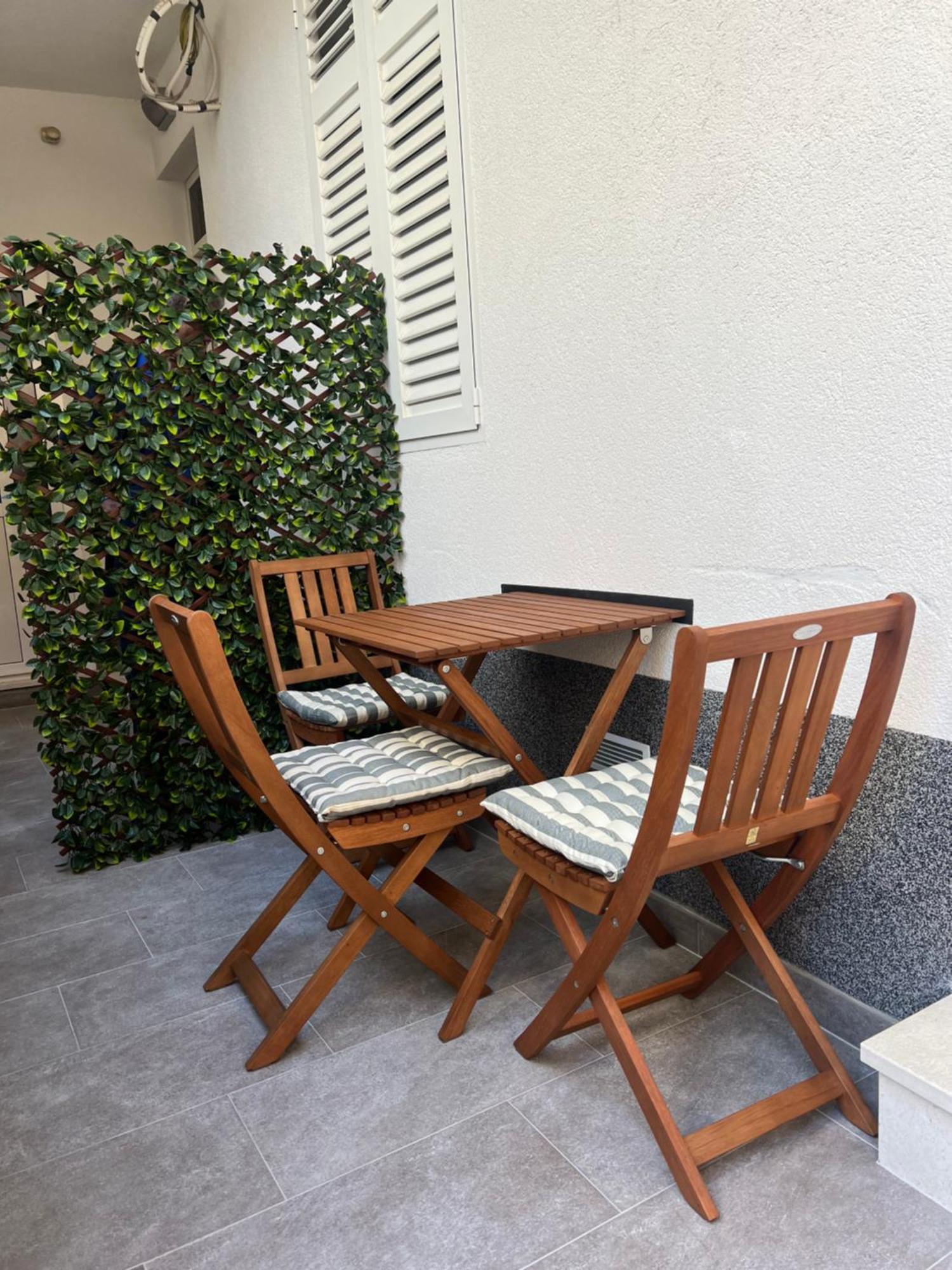 Story Appartement Baška Voda Buitenkant foto